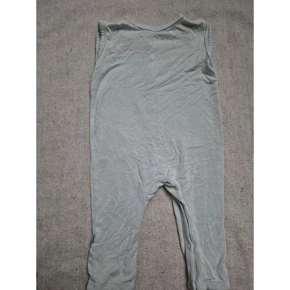 Kyte baby bamboo romper size 0-3 months
